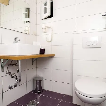 Apartamento Lavender Garden - Comfort Ground Floor - 2